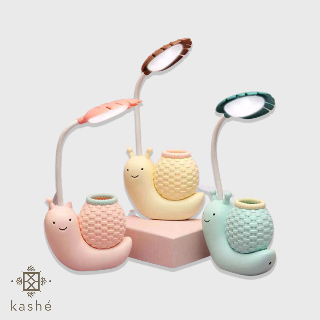 Snail LED Lamp with pen stand