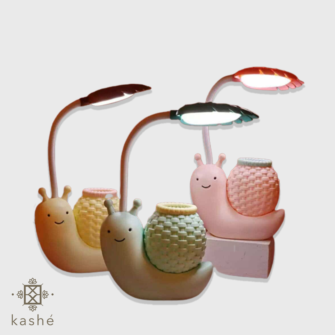 Snail LED Lamp with pen stand