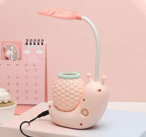Snail LED Lamp with pen stand